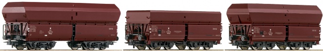 Set of 3 high capacity hopper cars<br /><a href='images/pictures/Roco/67056.jpg' target='_blank'>Full size image</a>